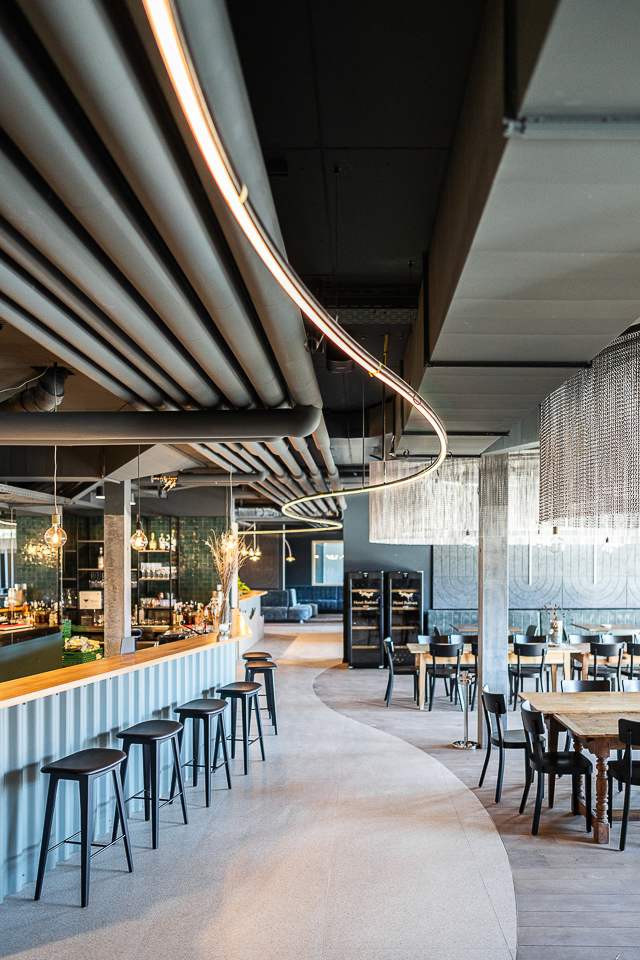 Anna Ivanova - -1-21